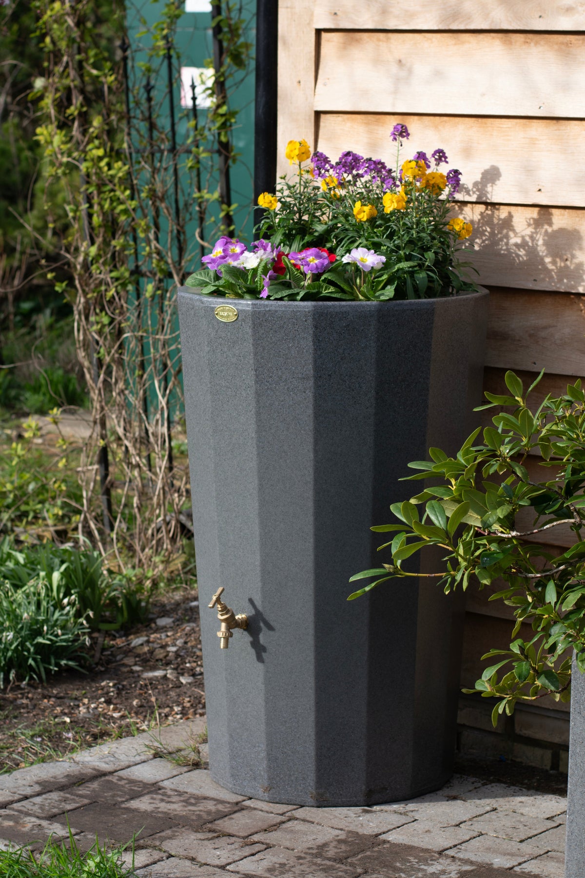 Midi Metropolitan Water Butt Planter - Millstone